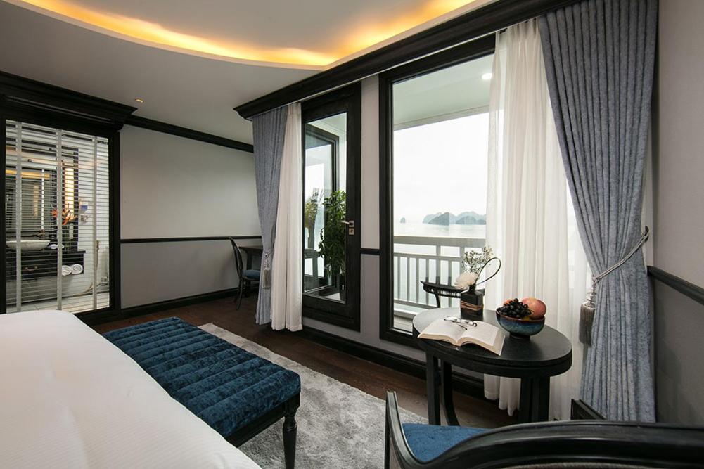 Lapinta Luxury Cruises Hotel Ha Long Buitenkant foto